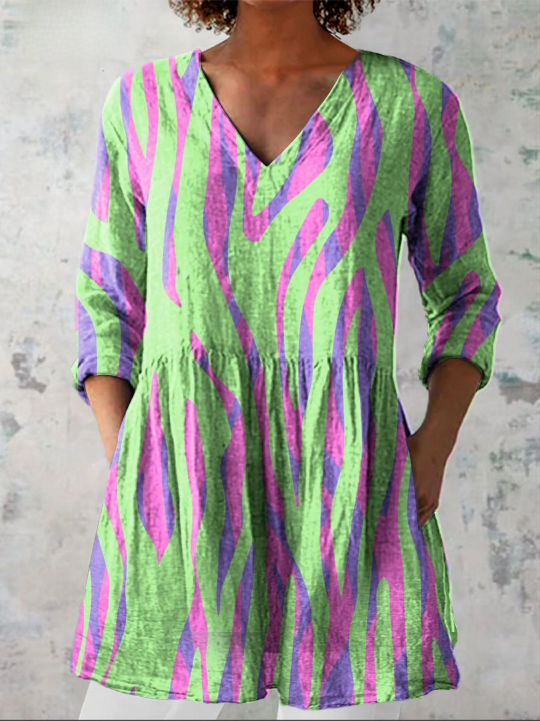 Mira | Long Blouse with Striking Pattern