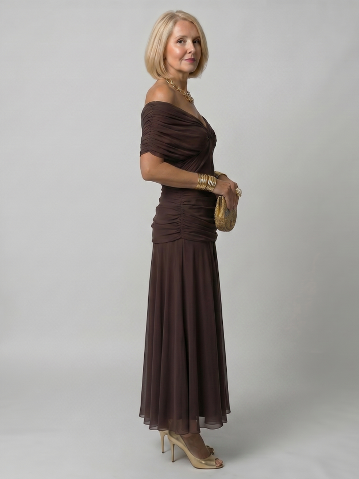 Ellis & Johnson™ | Off Shoulder Flow Midi Dress