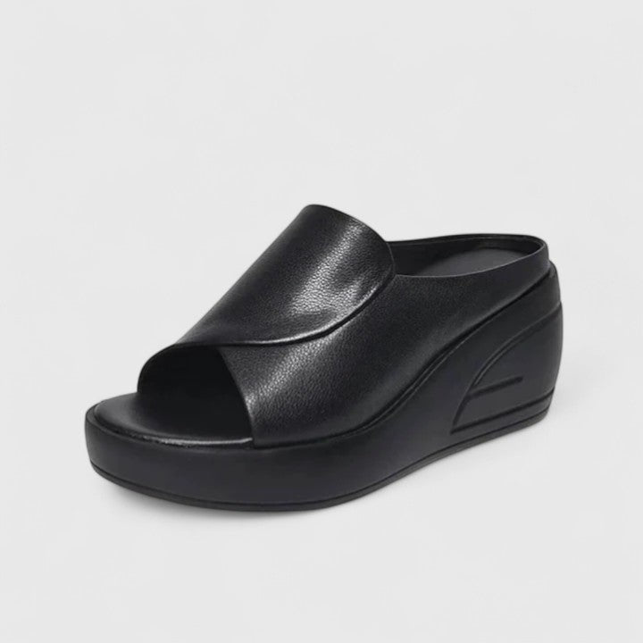 Albertha | Orthopaedic Sandals