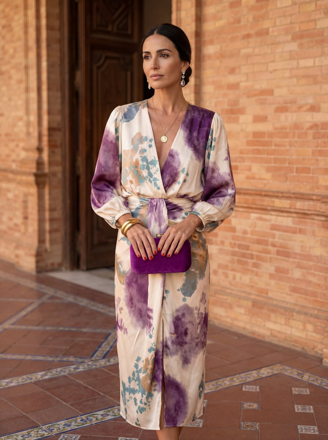 VALERIA - ELEGANT V-NECK DRESS