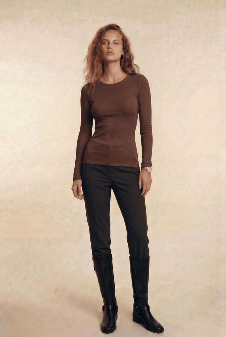 Davina | Slim-Fit Crewneck Top