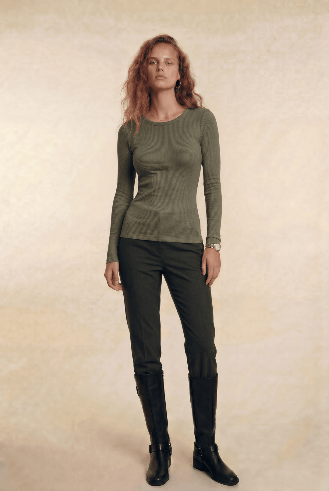 Davina | Slim-Fit Crewneck Top