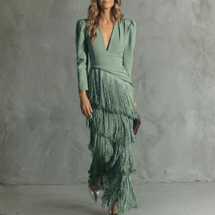 CLARA™ | Elegant midi dress with fringe sleeves