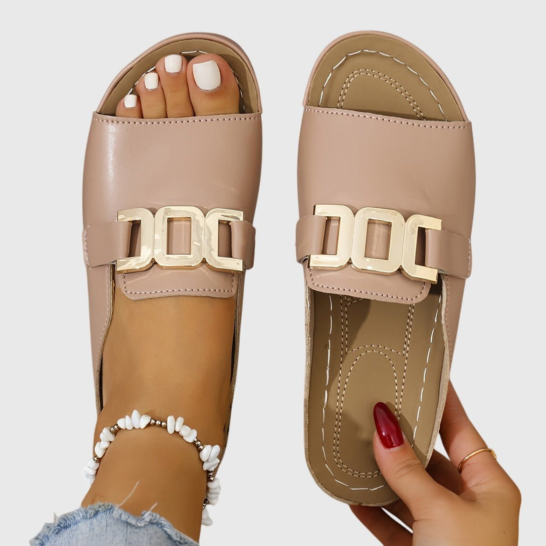 Silje | Gold Buckle Sandals
